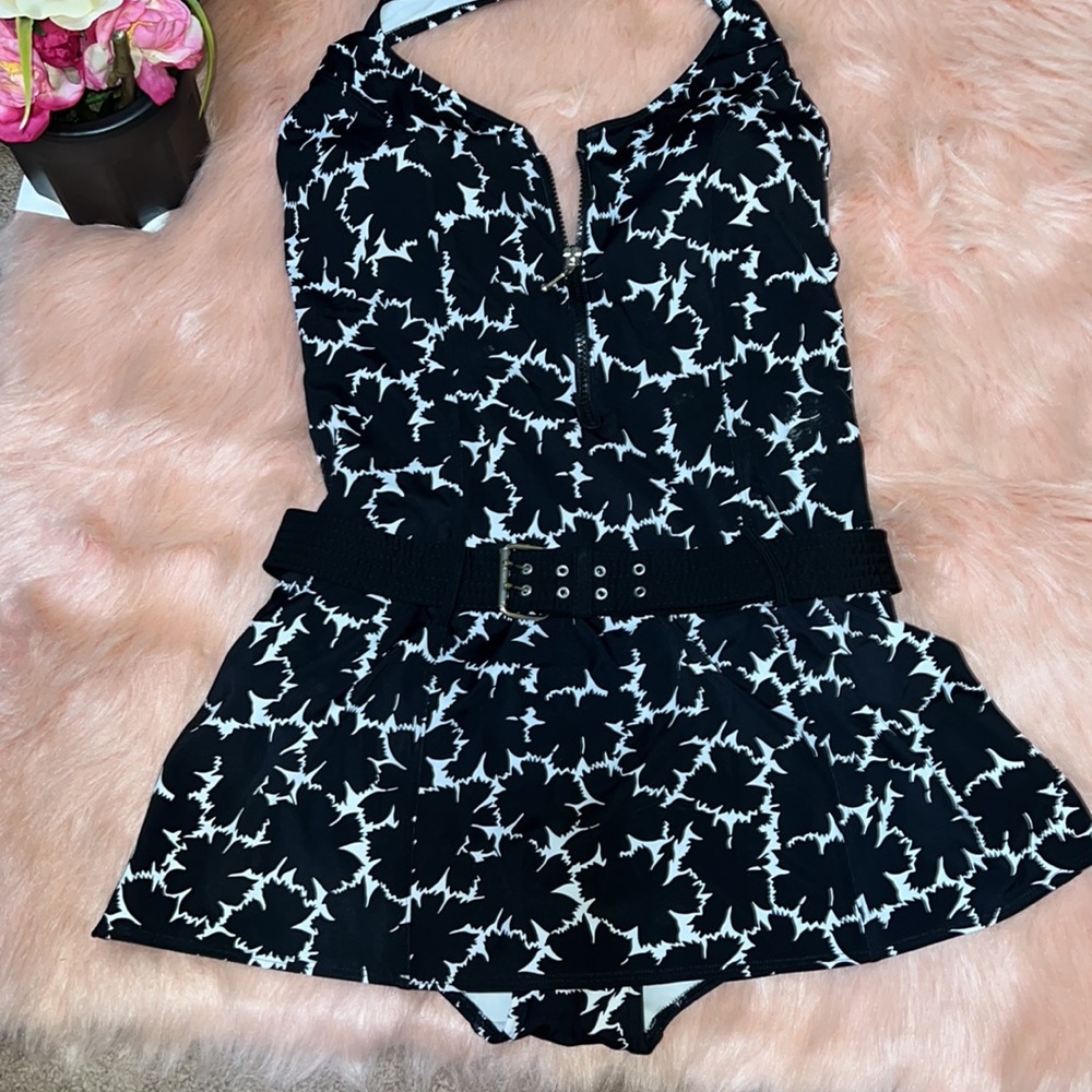 Shape Fx swim size 14W